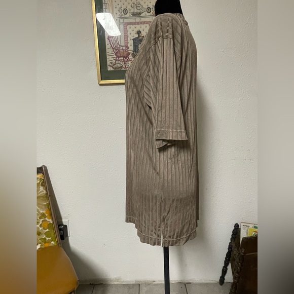 Georgio Danieli Top - Picture 4 of 7